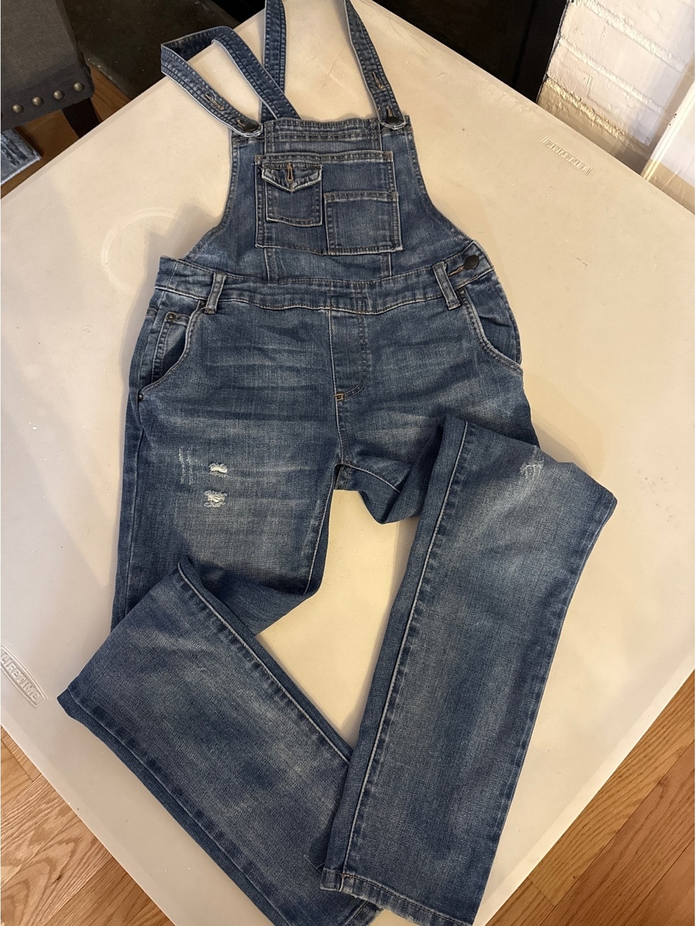 Free people skinny jean overalls size 25